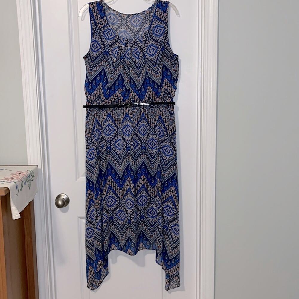 ⚡️ 3 for $30 ⚡️ AB Studio Sleeveless Paisley and Geometric Print Dress